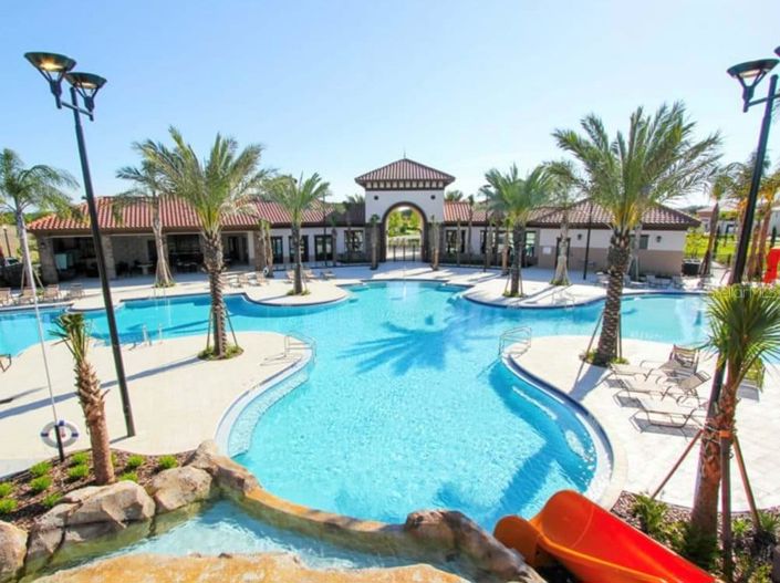 Image No.34-14 Bed Property for sale