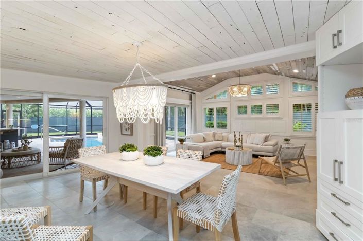 Image No.19-3 Bed Property for sale