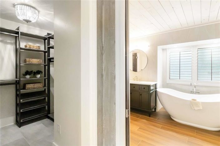 Image No.39-3 Bed Property for sale