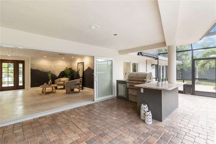 Image No.44-3 Bed Property for sale