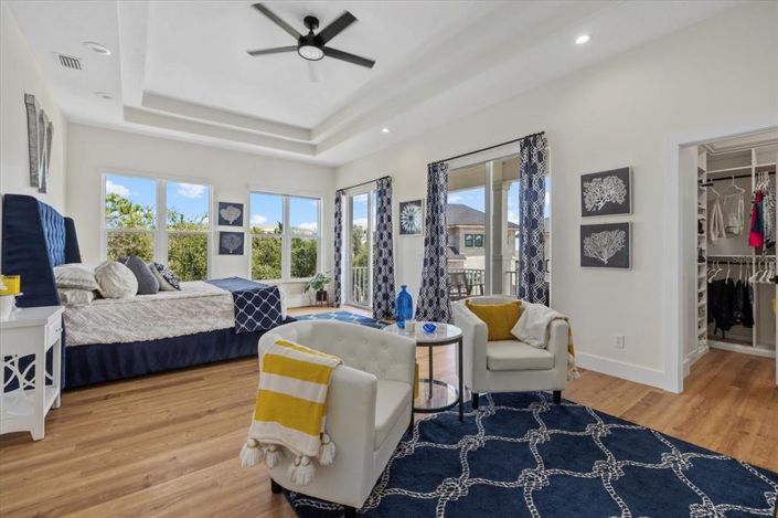 Image No.26-4 Bed Property for sale