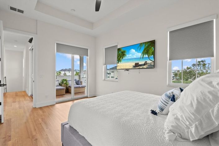 Image No.41-4 Bed Property for sale