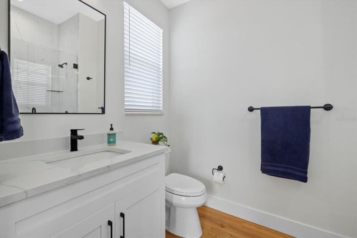 Image No.44-4 Bed Property for sale