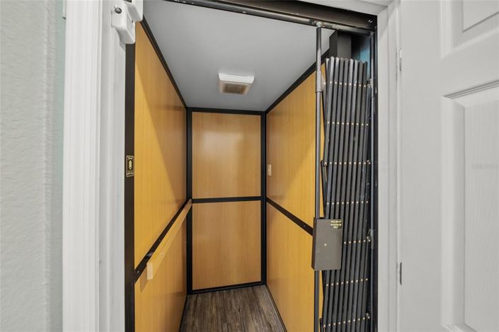 Image No.13-3 Bed Property for sale