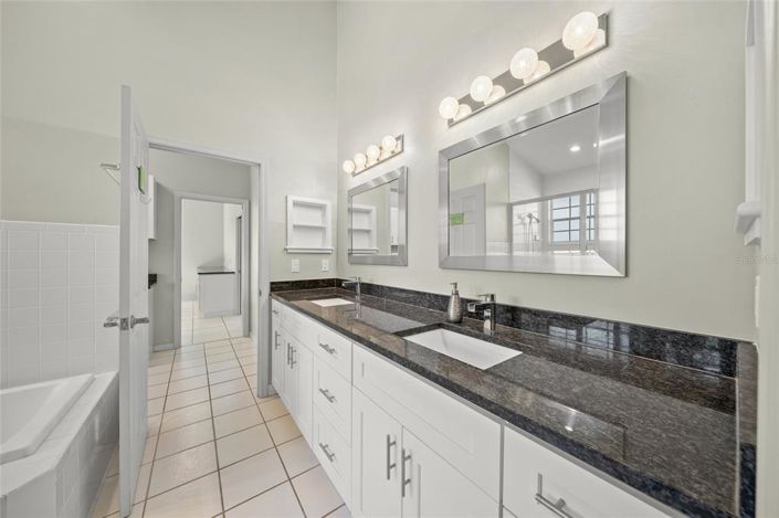 Image No.29-3 Bed Property for sale