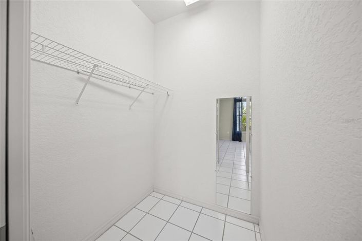 Image No.34-3 Bed Property for sale