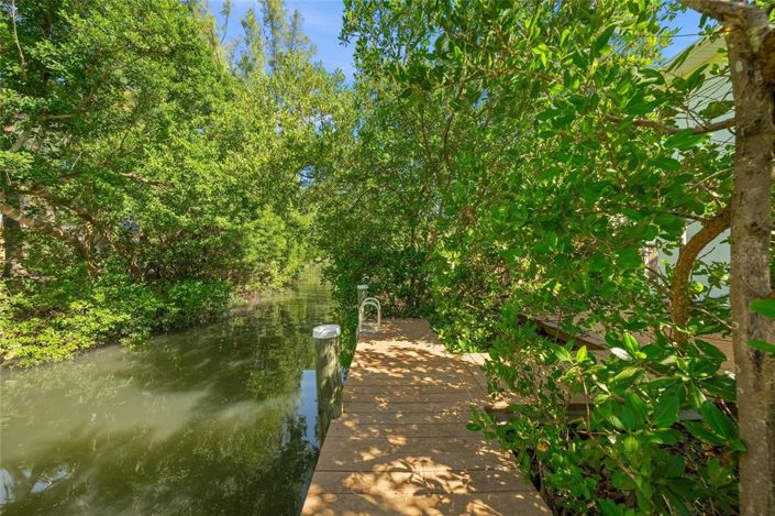 Image No.55-3 Bed Property for sale