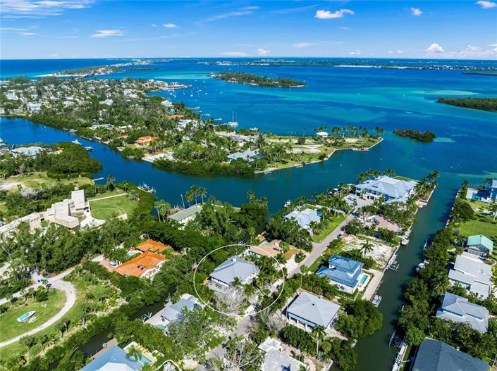 Image No.56-3 Bed Property for sale