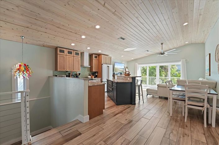 Image No.19-3 Bed Property for sale