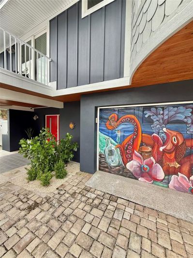 Image No.3-3 Bed Property for sale