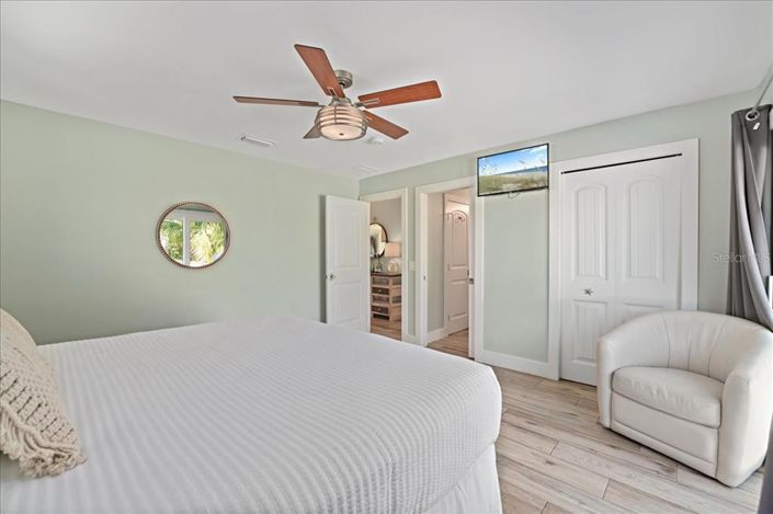 Image No.37-3 Bed Property for sale