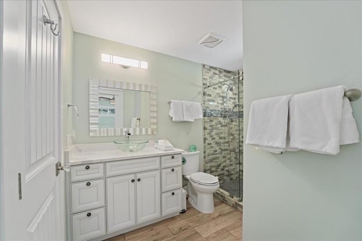 Image No.38-3 Bed Property for sale