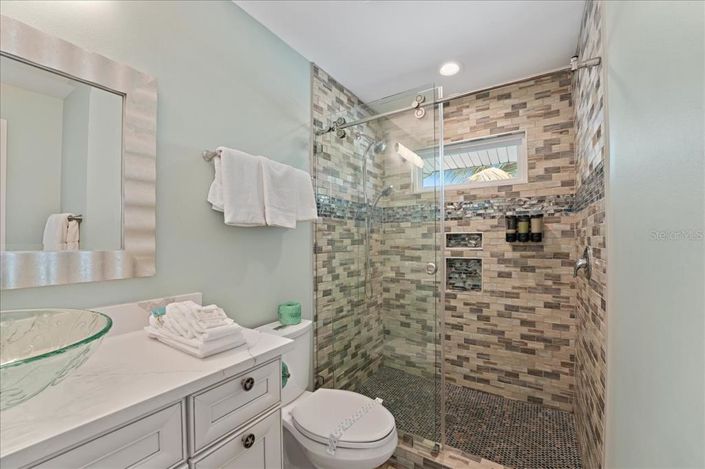 Image No.39-3 Bed Property for sale