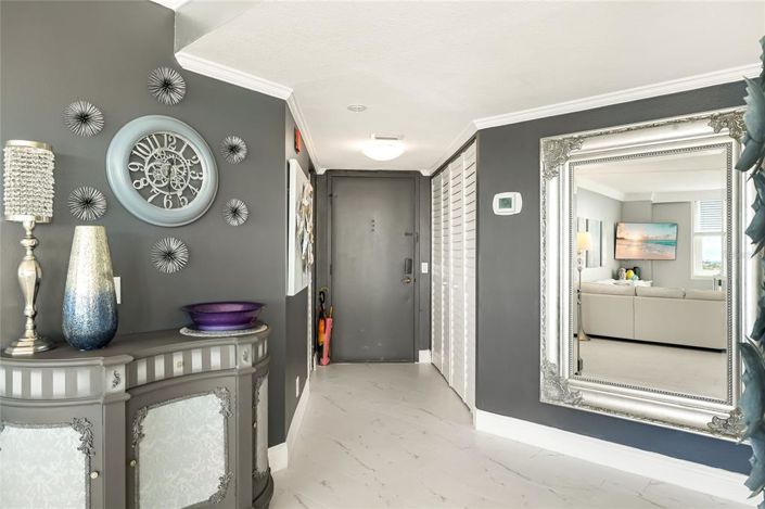 Image No.11-2 Bed Property for sale