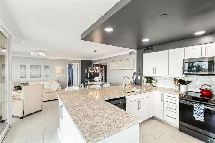 Image No.18-2 Bed Property for sale