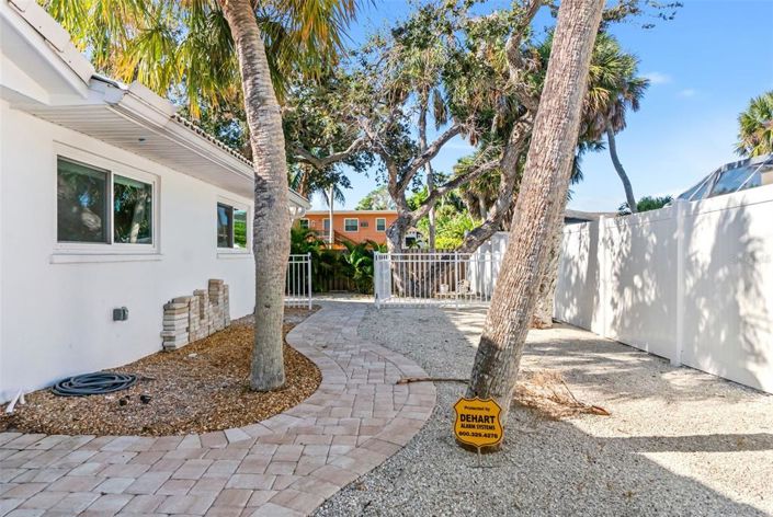 Image No.59-4 Bed Property for sale