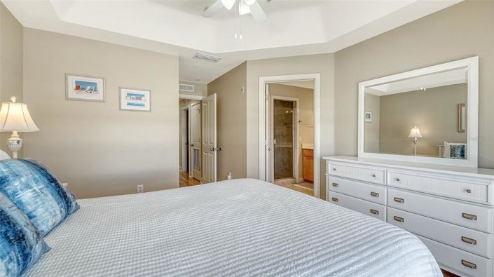 Image No.30-3 Bed Townhouse for sale