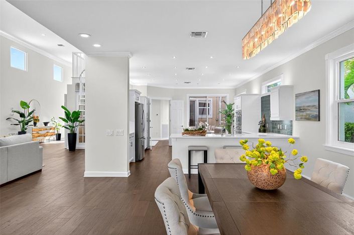 Image No.10-3 Bed Property for sale