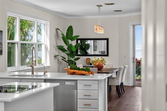 Image No.20-3 Bed Property for sale