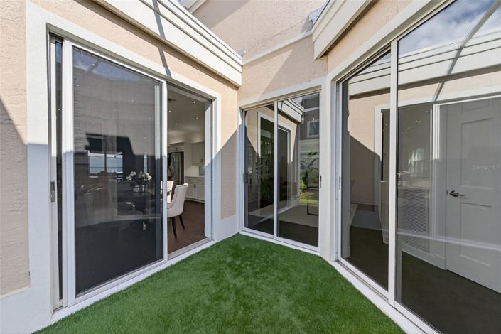 Image No.26-3 Bed Property for sale