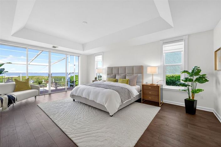 Image No.27-3 Bed Property for sale