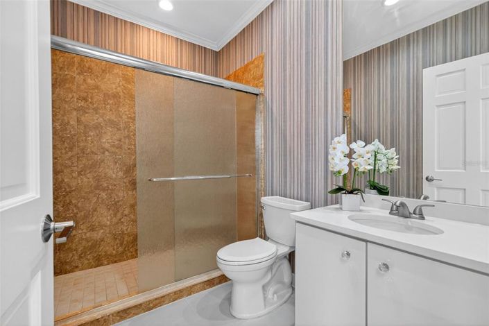 Image No.45-3 Bed Property for sale