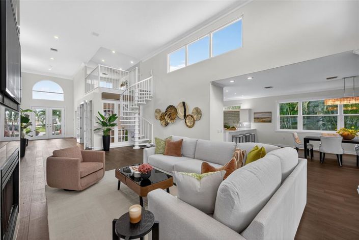 Image No.7-3 Bed Property for sale