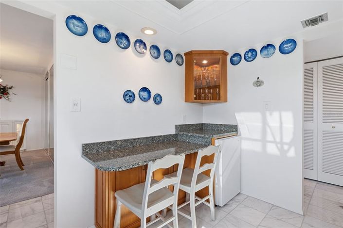 Image No.13-2 Bed Property for sale