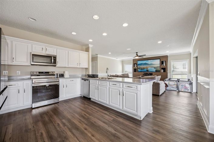 Image No.19-4 Bed Property for sale