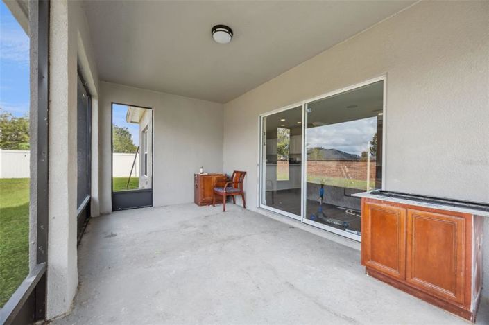 Image No.41-4 Bed Property for sale