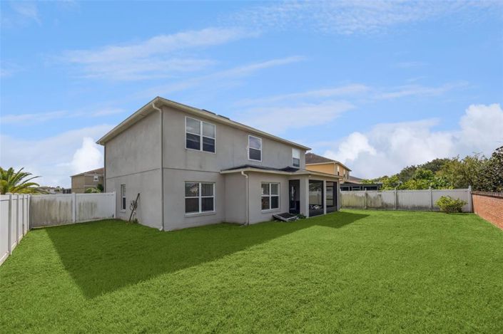 Image No.43-4 Bed Property for sale