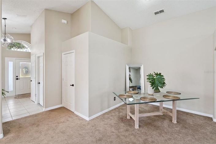 Image No.9-5 Bed Property for sale