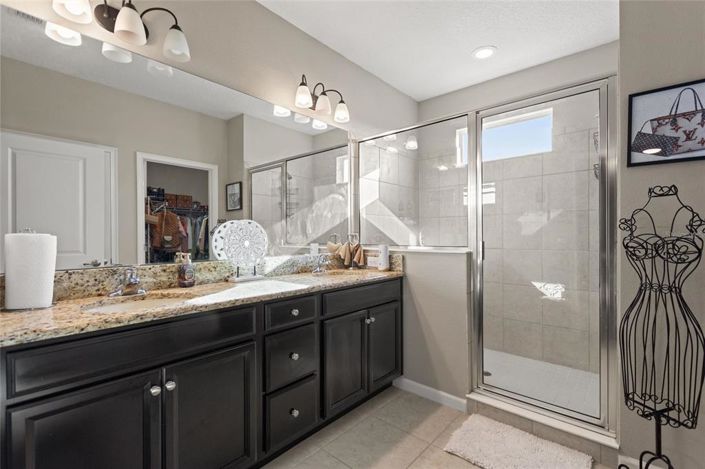 Image No.25-4 Bed Property for sale