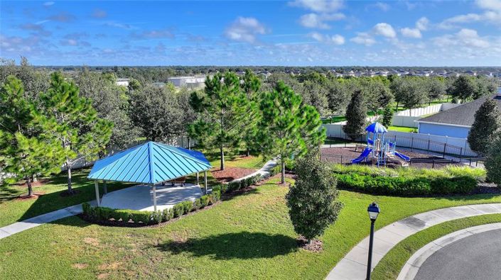 Image No.56-4 Bed Property for sale