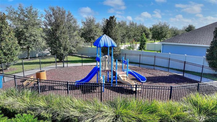 Image No.58-4 Bed Property for sale