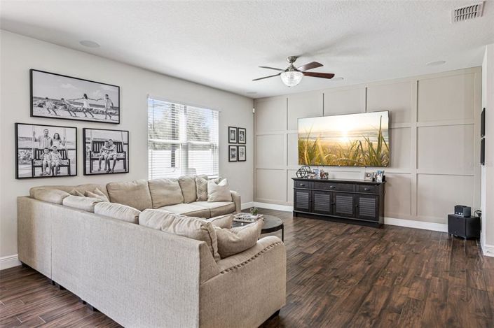 Image No.5-4 Bed Property for sale