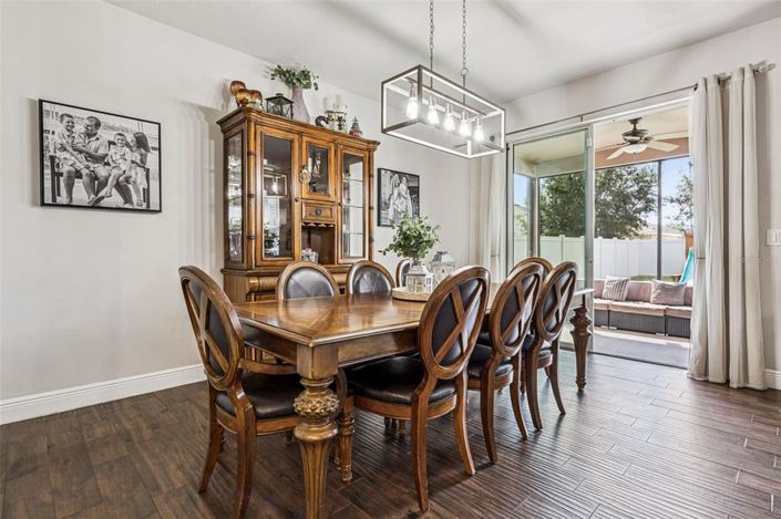 Image No.8-4 Bed Property for sale