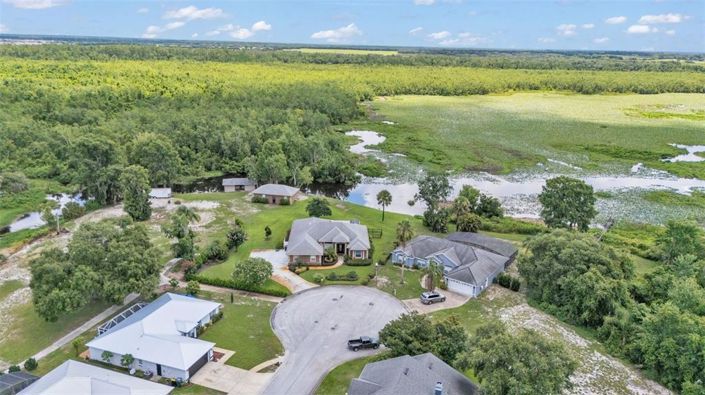 Image No.15-3 Bed Property for sale