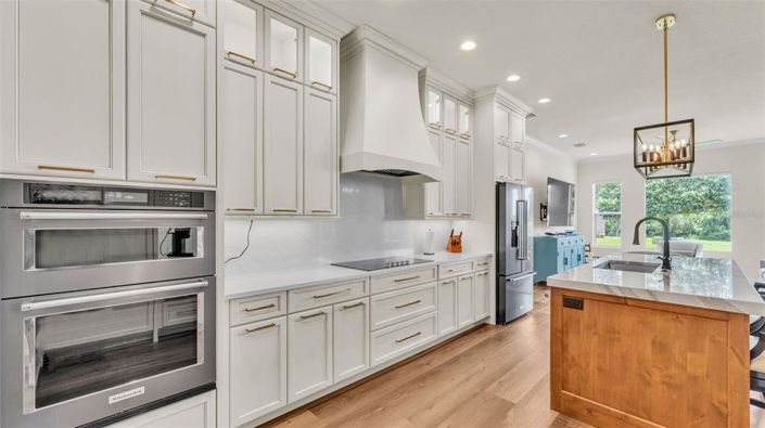 Image No.40-3 Bed Property for sale