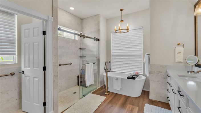 Image No.54-3 Bed Property for sale