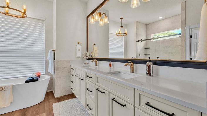 Image No.55-3 Bed Property for sale