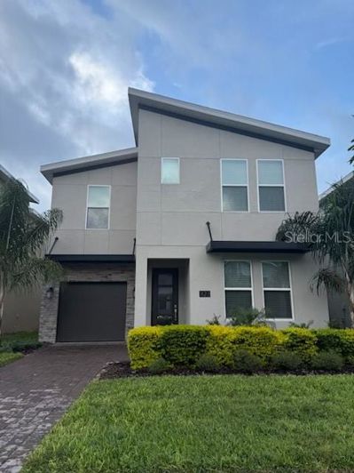 Image No.1-6 Bed Property for sale