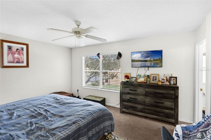 Image No.16-4 Bed Townhouse for sale