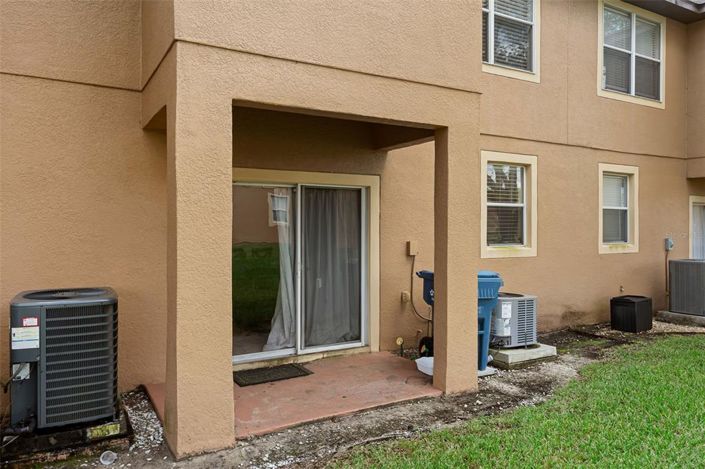 Image No.23-4 Bed Townhouse for sale