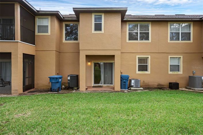 Image No.24-4 Bed Townhouse for sale