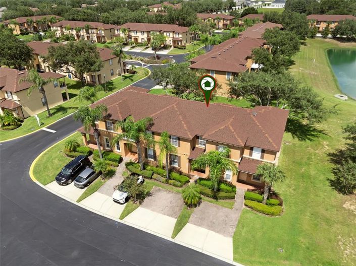 Image No.27-4 Bed Townhouse for sale