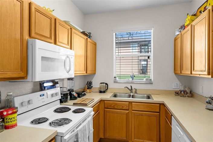 Image No.9-4 Bed Townhouse for sale