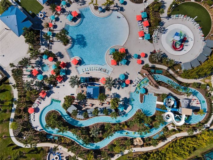 Image No.54-5 Bed Townhouse for sale