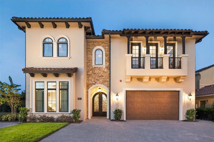 Image No.1-9 Bed Property for sale