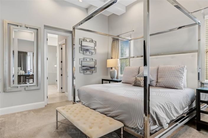 Image No.17-9 Bed Property for sale